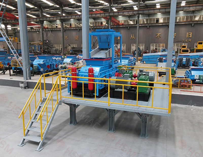 對(duì)輥制砂機(jī)