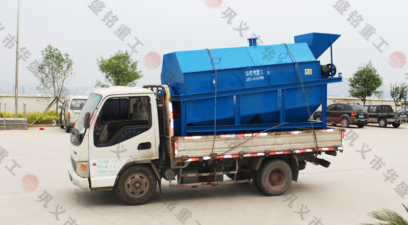 滾筒篩分機發貨現場